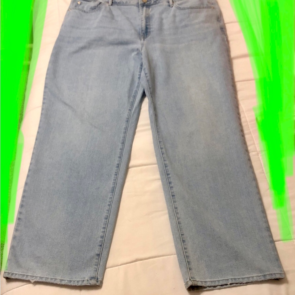 Seven7 Light Blue Straight-Leg Jeans, loose fit, faded look, stretch comfort